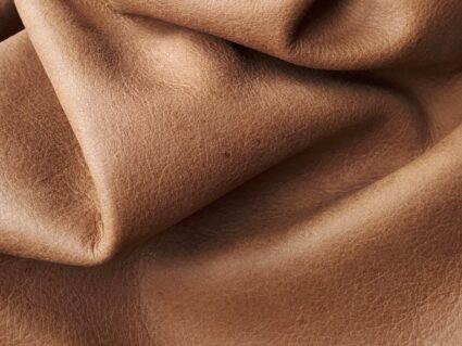 Piele naturală coniac șters