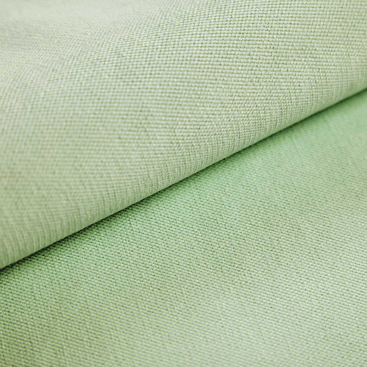 Tapiterie plusat pentru fotolii si canapele cu culori vibrante, verde deschis